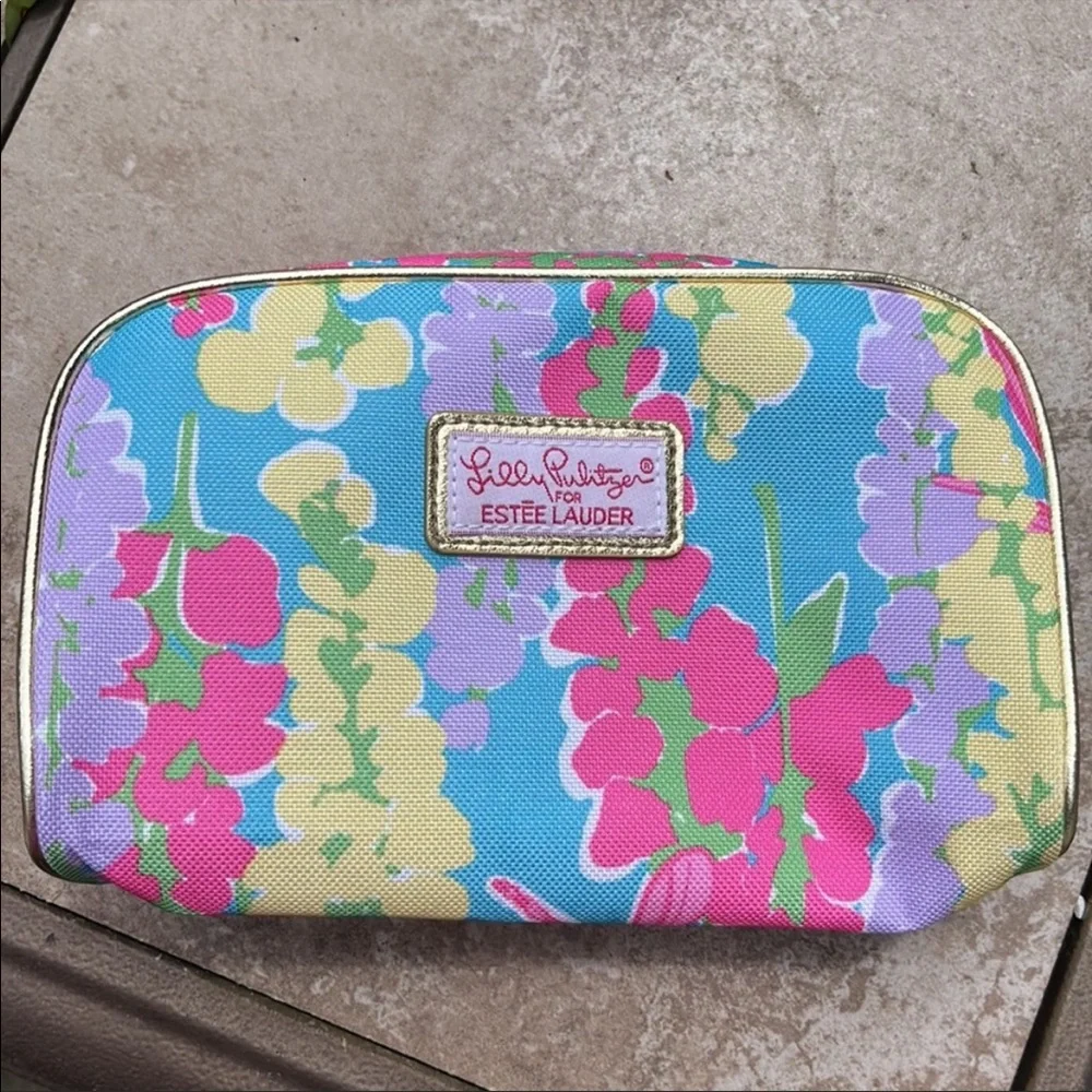 Lilly Pulitzer for Estee Lauder Zippered Cosmetic Travel Bag.